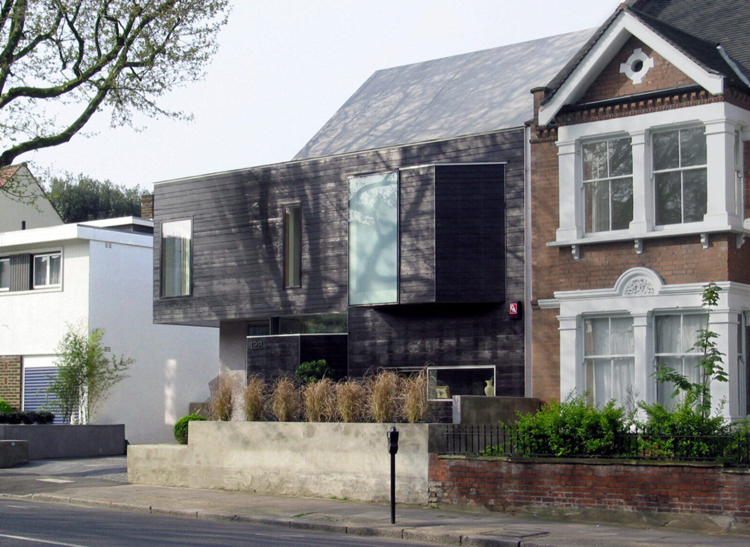Robert Dye Architects LLP — Stealth House, London SE5